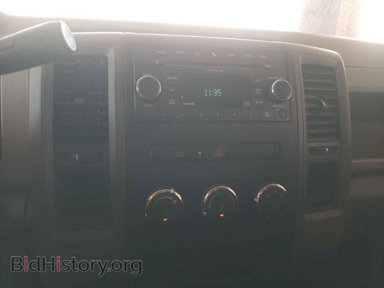 2011 DODGE RAM 1500 - VIN: 1D7RB1GP2BS584103 - Фото 9