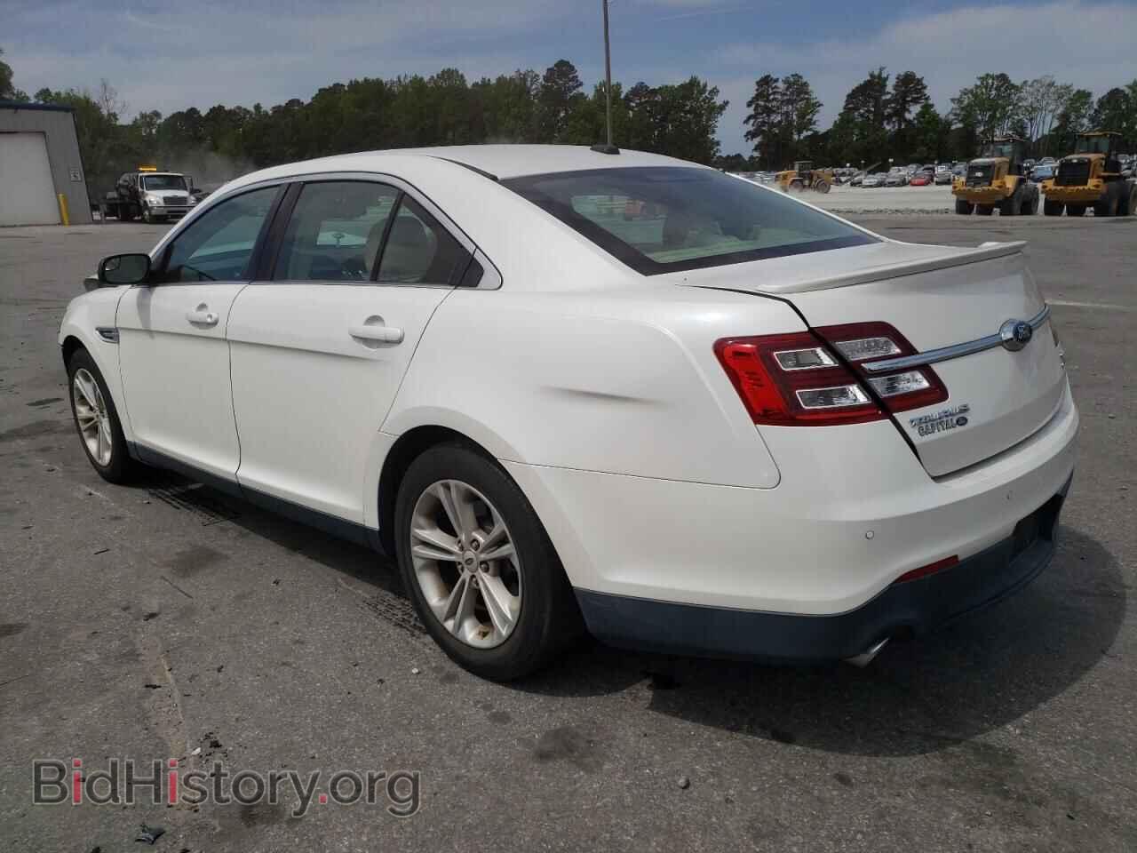 2015 FORD TAURUS - VIN: 1FAHP2E84FG160865 - Фото 2