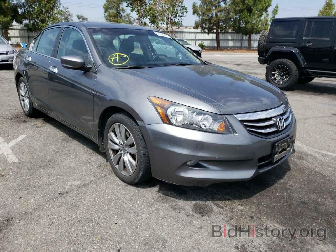 Photo 1HGCP3F81CA022824 - HONDA ACCORD 2012