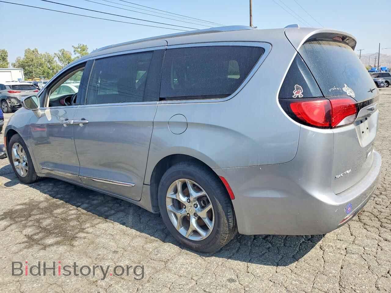 2017 CHRYSLER PACIFICA - VIN: 2C4RC1GG6HR504318 - Фото 2