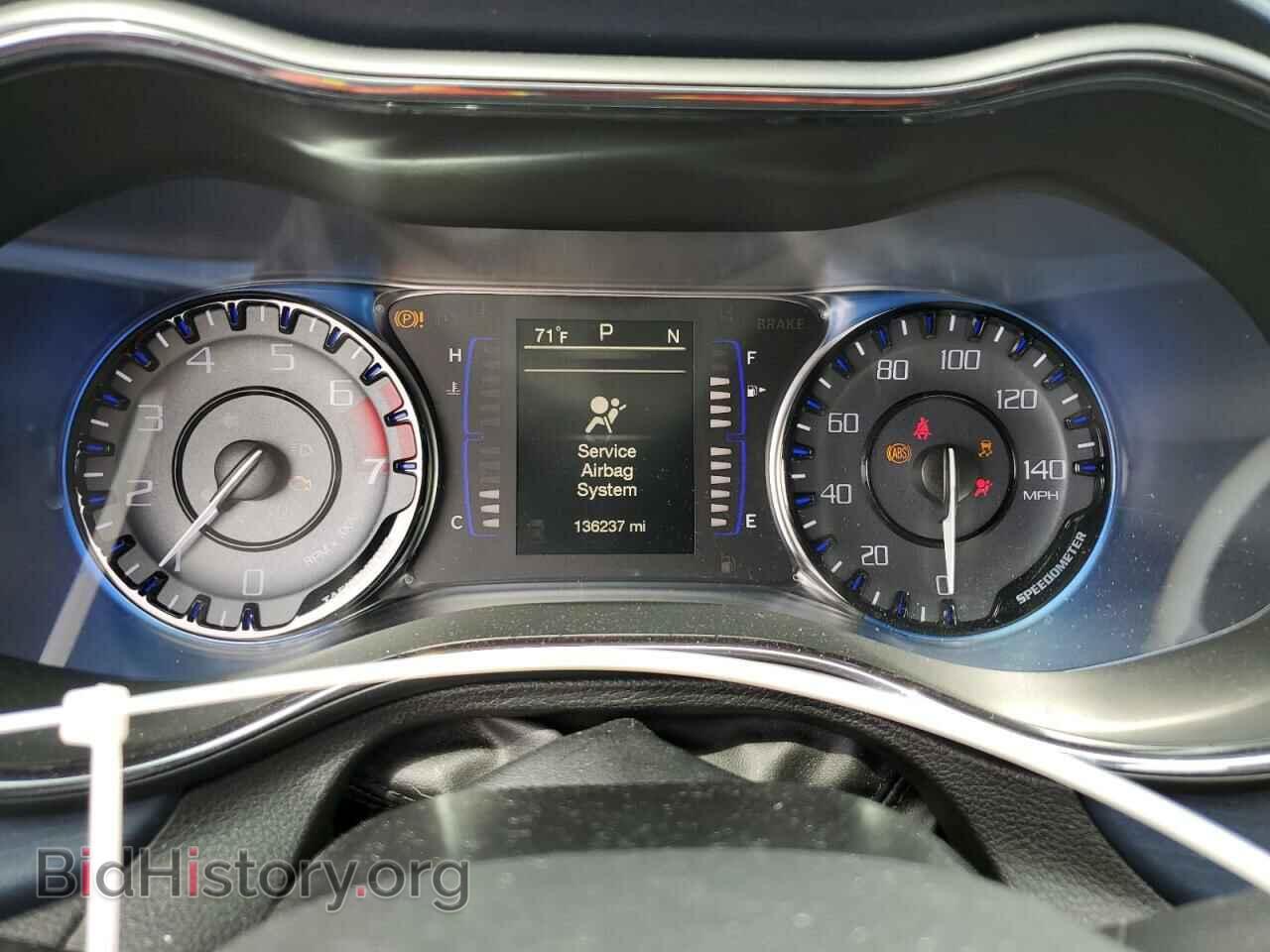 2016 CHRYSLER 200 - VIN: 1C3CCCBB5GN127977 - Фото 9