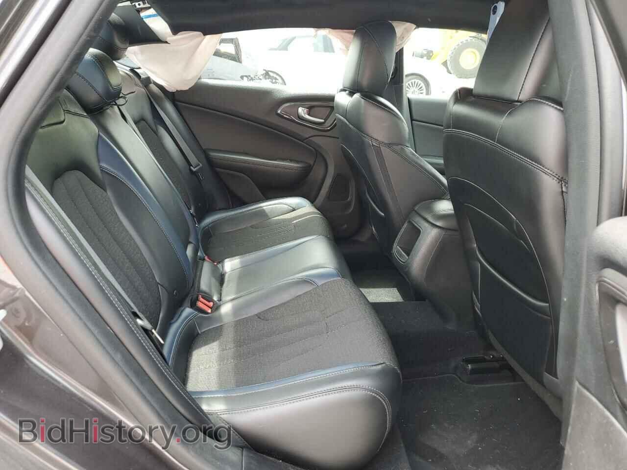 2016 CHRYSLER 200 - VIN: 1C3CCCBB5GN127977 - Фото 10