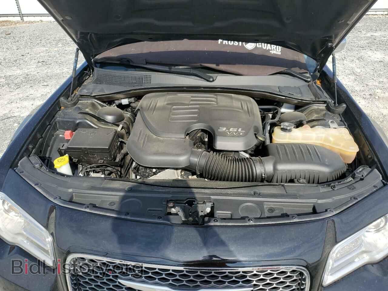 2019 CHRYSLER 300 - VIN: 2C3CCAEG0KH689699 - Фото 11