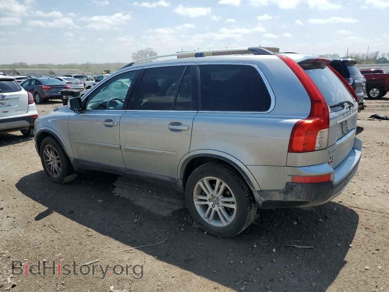 2012 VOLVO XC90 - VIN: YV4952CZ9C1611476 - Фото 2