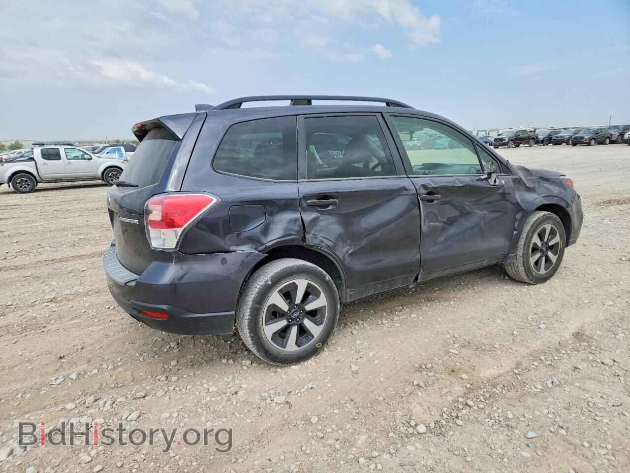 2018 SUBARU FORESTER - VIN: JF2SJAEC8JH452619 - Фото 3