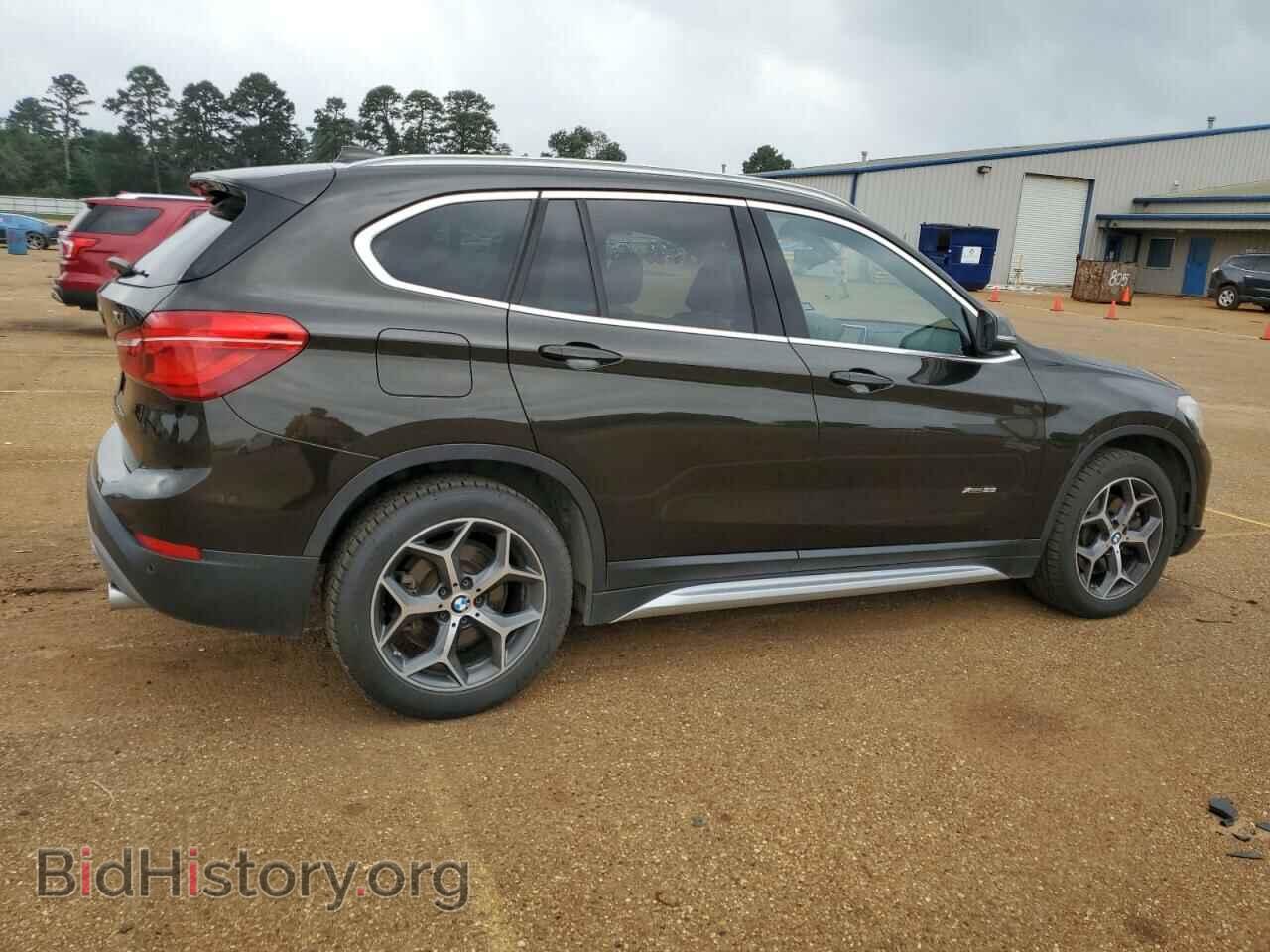 2017 BMW X1 - VIN: WBXHT3C38H5F80314 - Фото 3