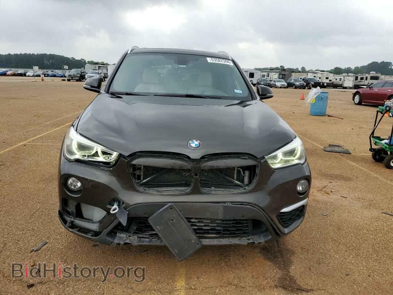 2017 BMW X1 - VIN: WBXHT3C38H5F80314 - Фото 5