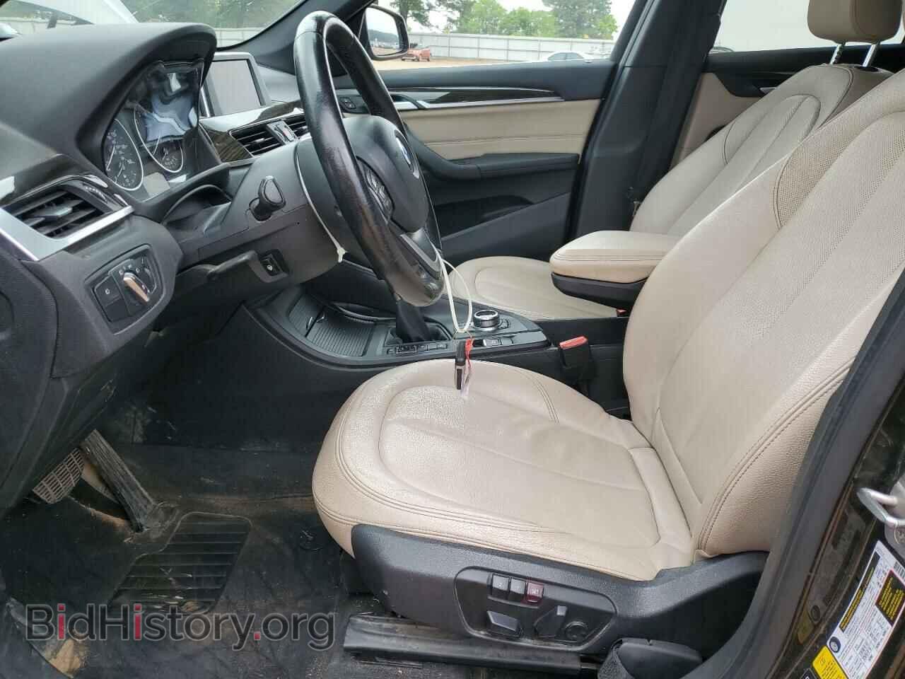 2017 BMW X1 - VIN: WBXHT3C38H5F80314 - Фото 7