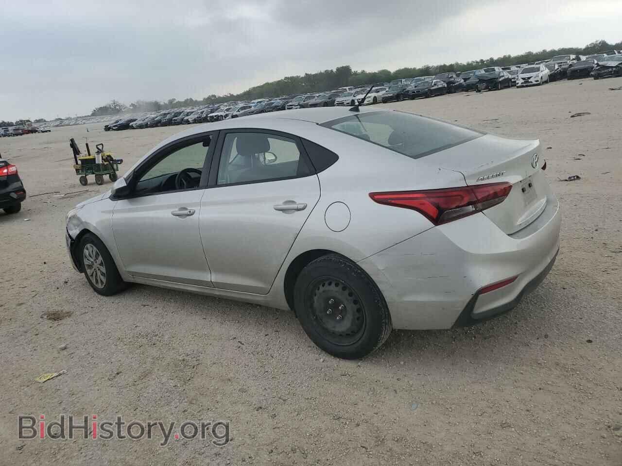2019 HYUNDAI ACCENT - VIN: 3KPC24A32KE068415 - Фото 2