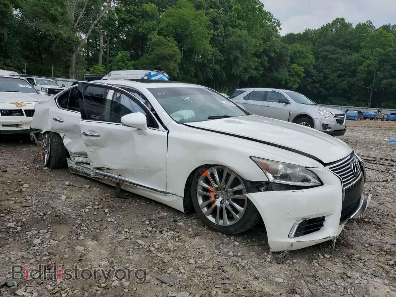 2013 LEXUS LS460 - VIN: JTHBL5EF5D5113833 - Photo 4