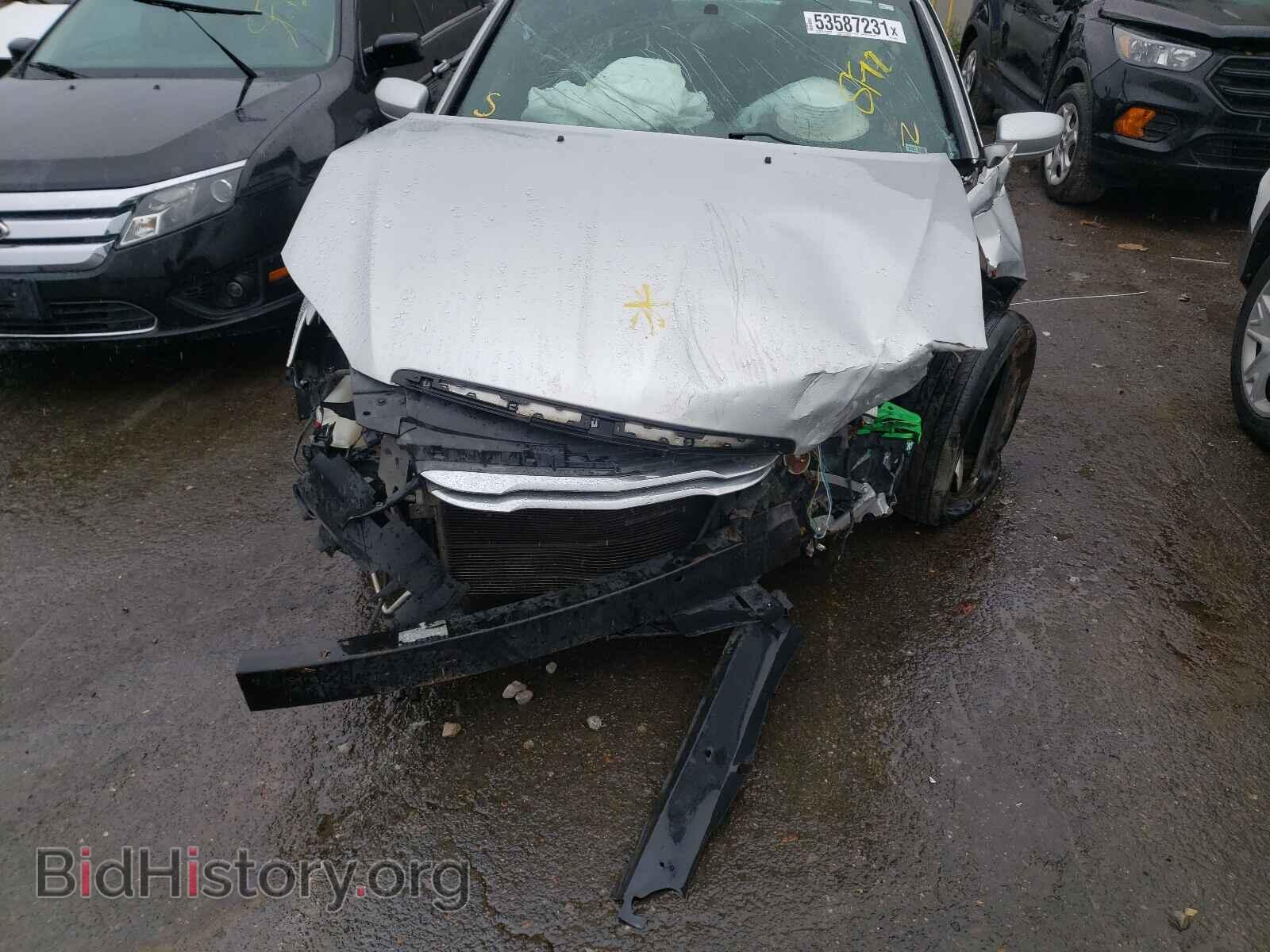 2012 CHRYSLER 200 - VIN: 1C3CCBAB4CN320708 - Photo 9