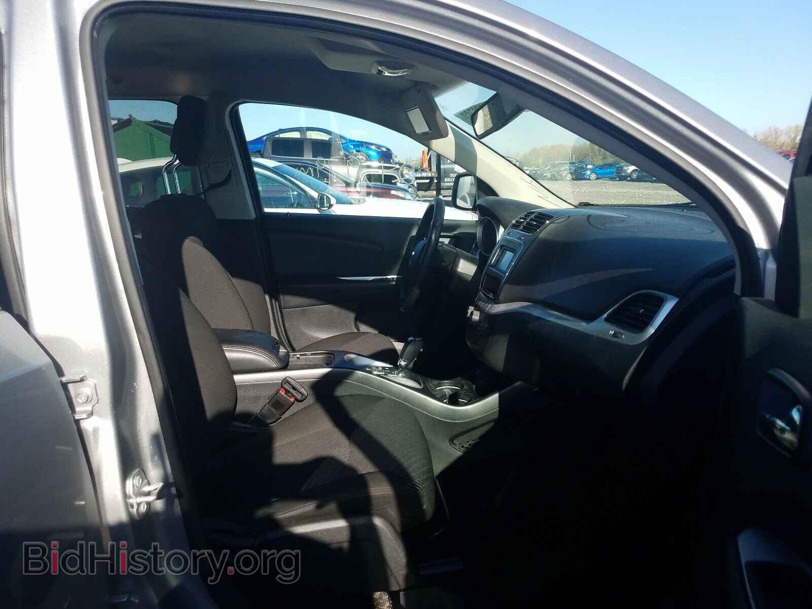 2018 DODGE JOURNEY - VIN: 3C4PDCAB8JT536039 - Фото 5