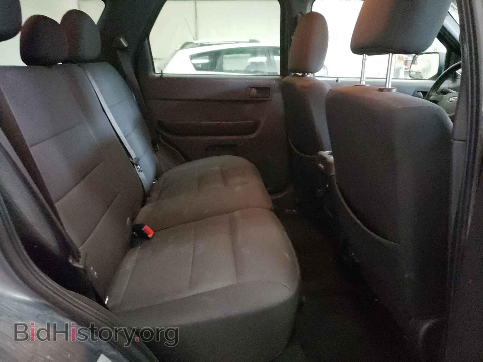 2011 FORD ESCAPE - VIN: 1FMCU0D78BKA06821 - Фото 6