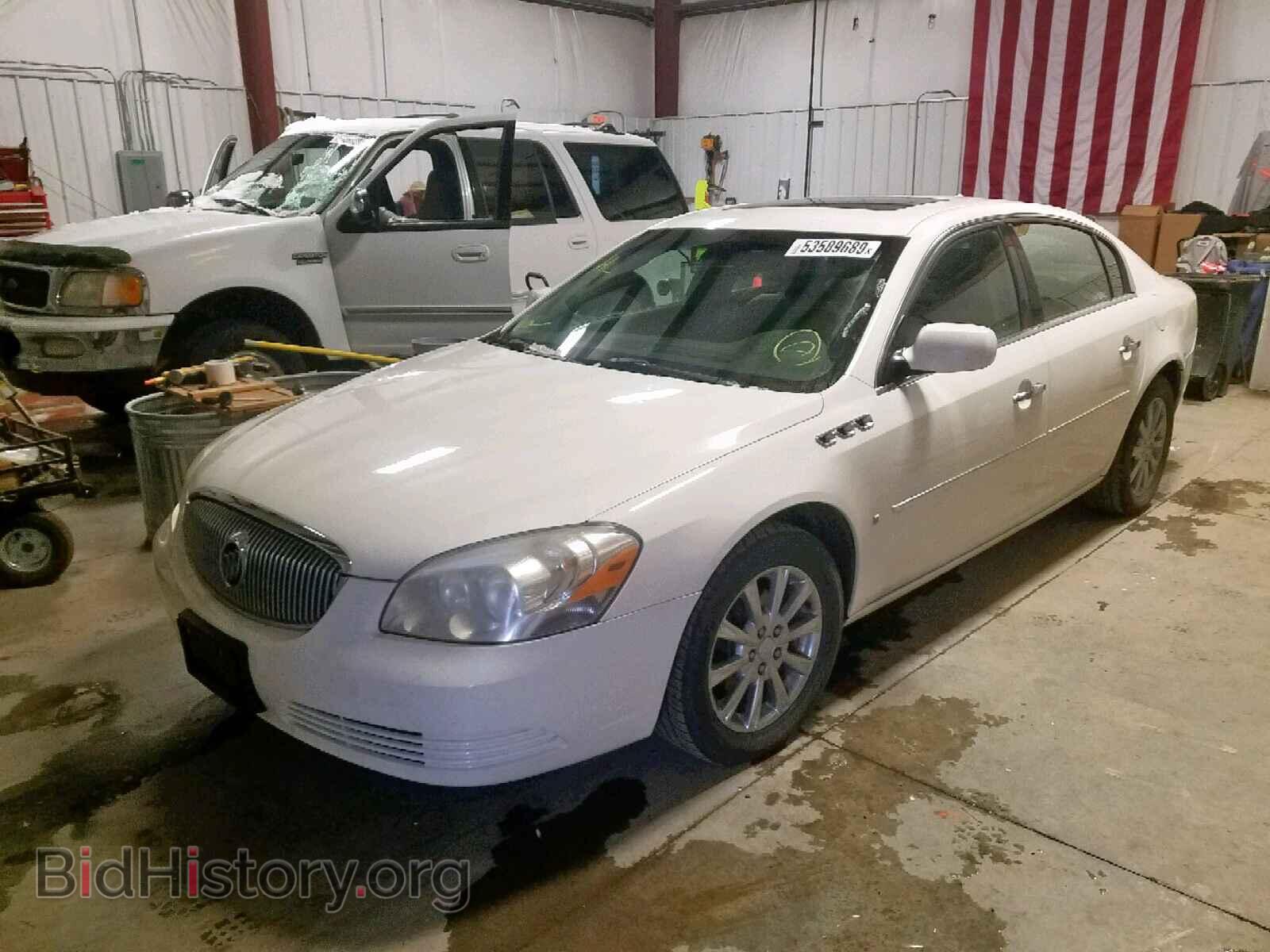 2009 BUICK LUCERNE - VIN: 1G4HD57M09U106950 - Фото 2