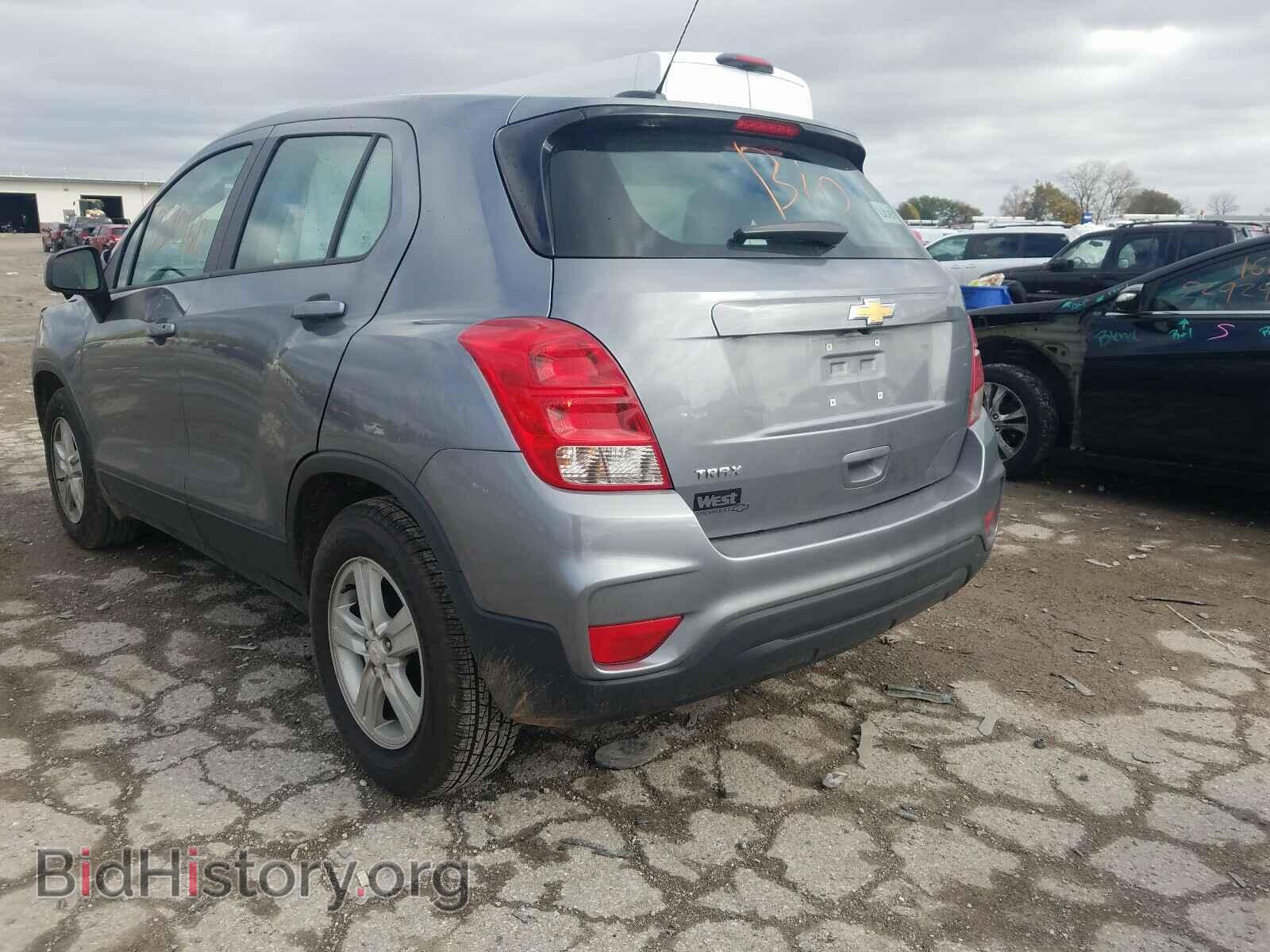 2020 CHEVROLET TRAX - VIN: 3GNCJKSB2LL186434 - Фото 3