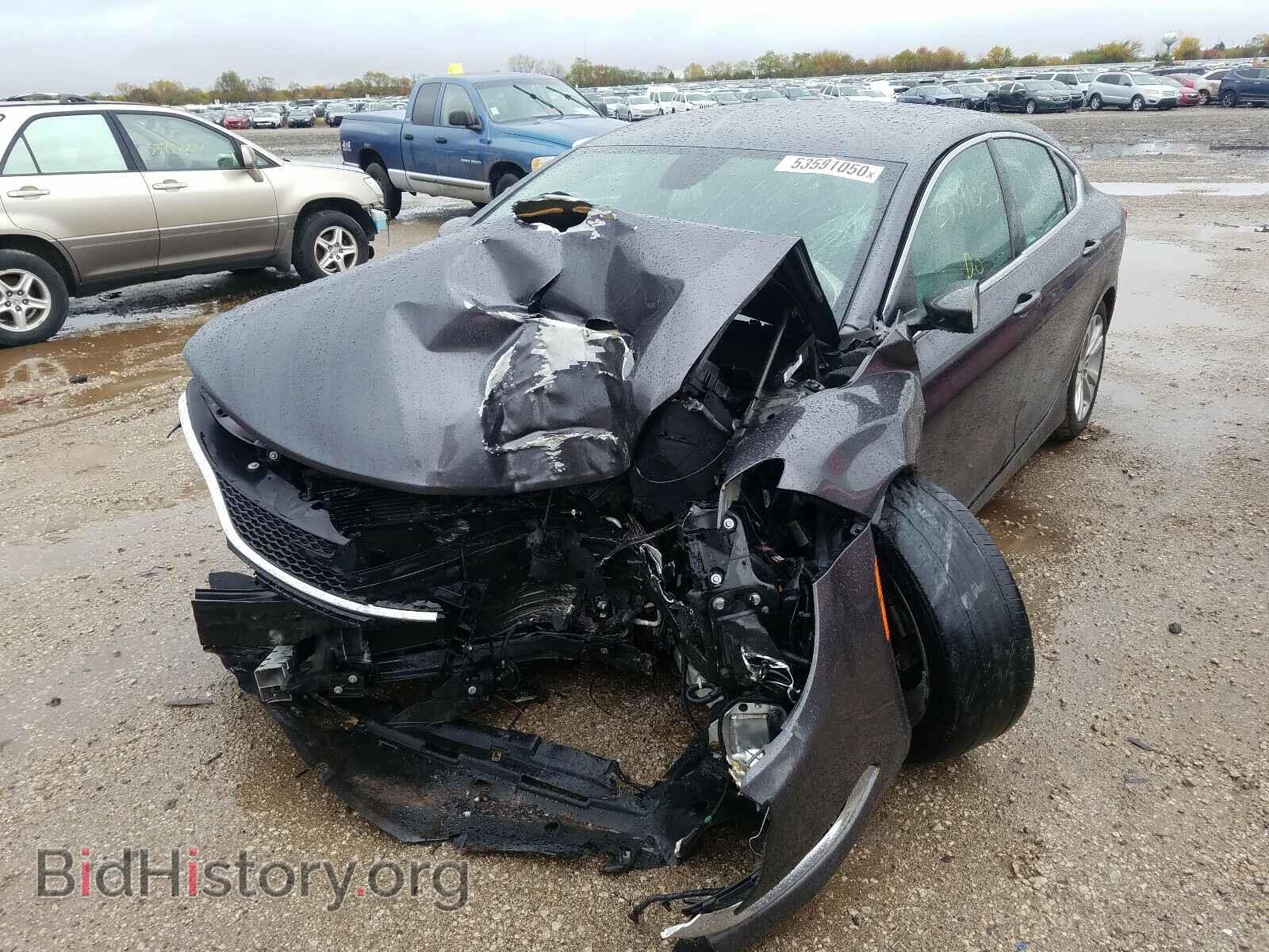 2016 CHRYSLER 200 - VIN: 1C3CCCAB8GN108941 - Photo 2