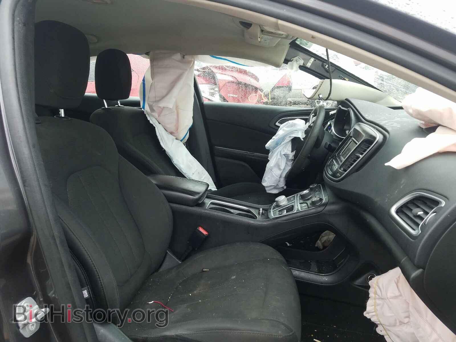 2016 CHRYSLER 200 - VIN: 1C3CCCAB8GN108941 - Photo 5
