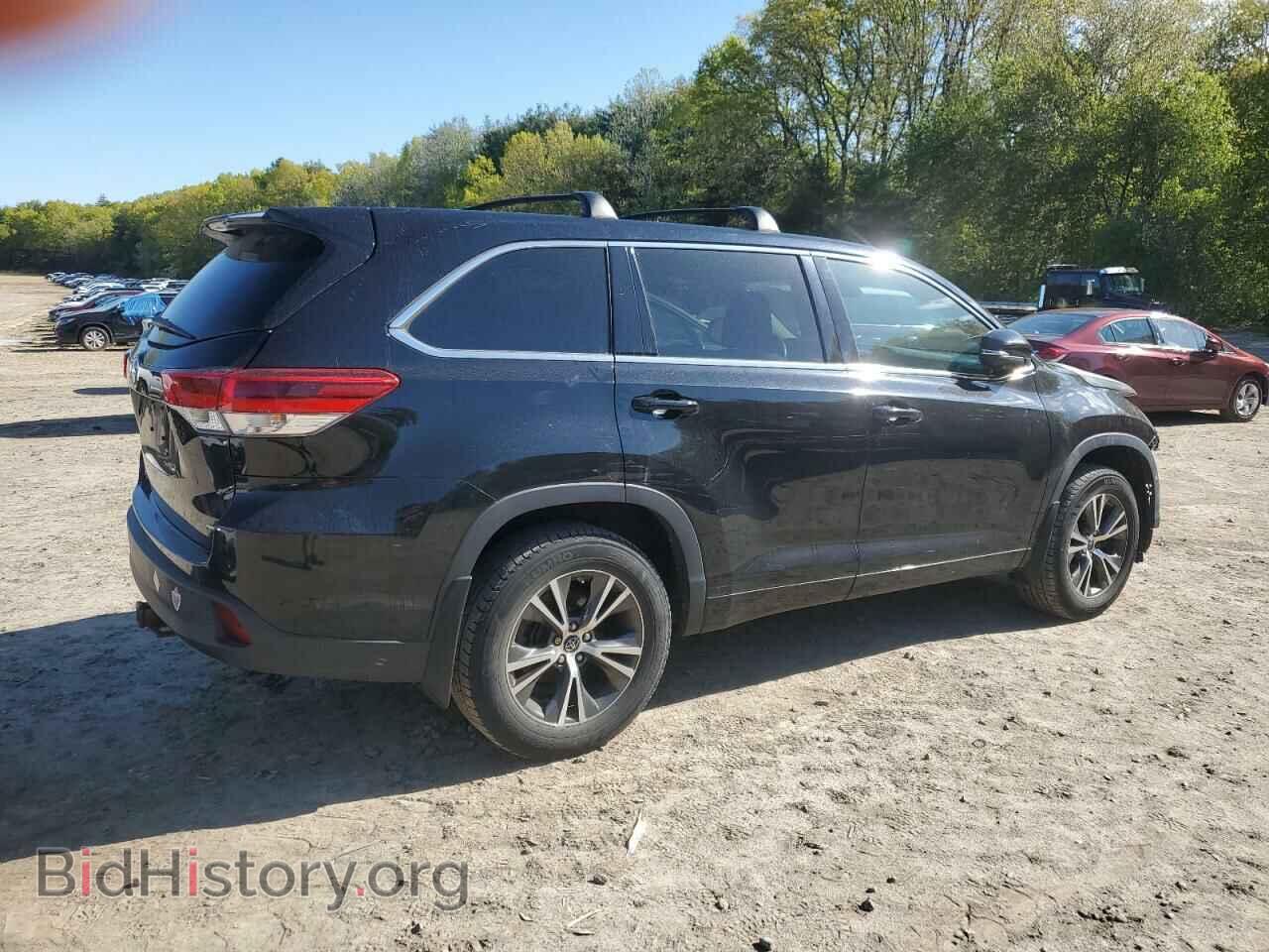 2017 TOYOTA HIGHLANDER - VIN: 5TDBZRFH8HS458667 - Фото 3