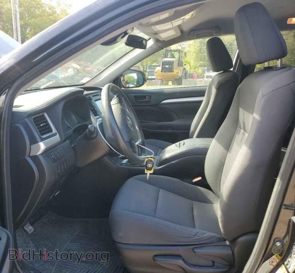 2017 TOYOTA HIGHLANDER - VIN: 5TDBZRFH8HS458667 - Фото 7