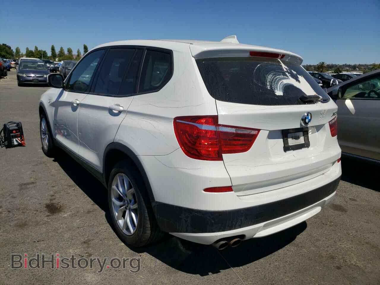 2011 BMW X3 - VIN: 5UXWX7C55BL730301 - Фото 3