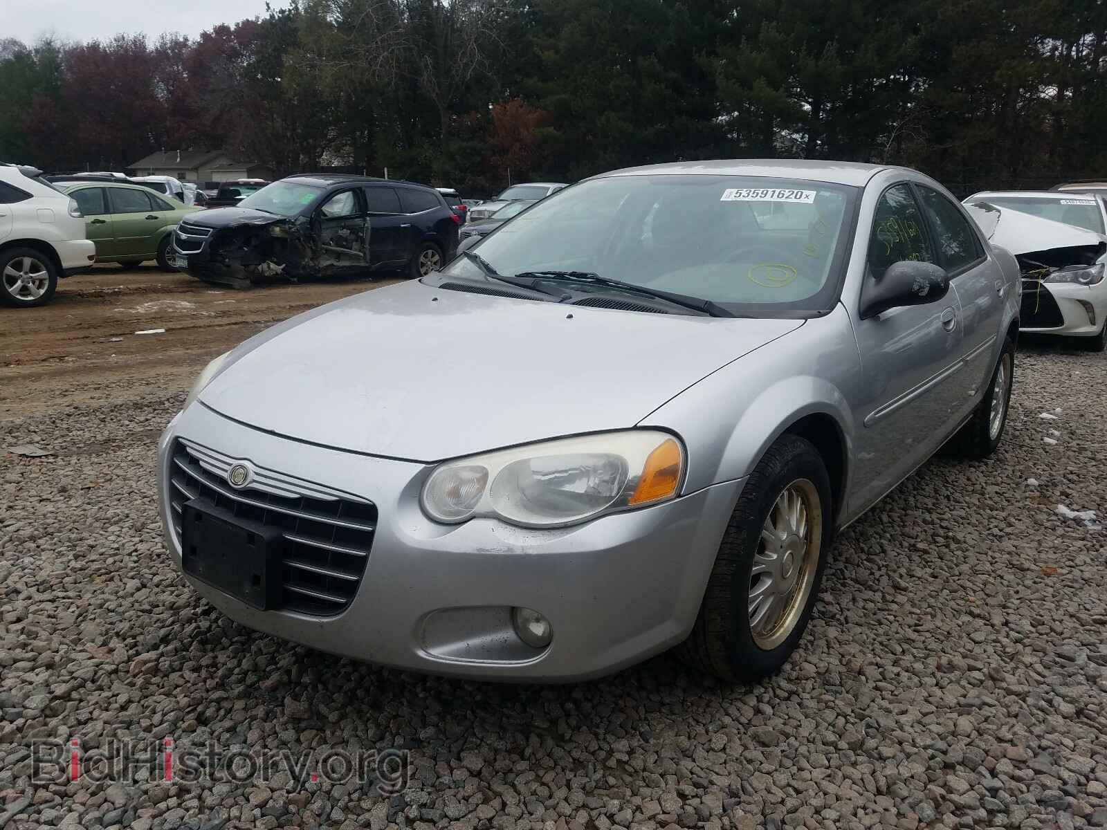 2004 CHRYSLER SEBRING - VIN: 1C3EL56R74N126711 - Фото 2
