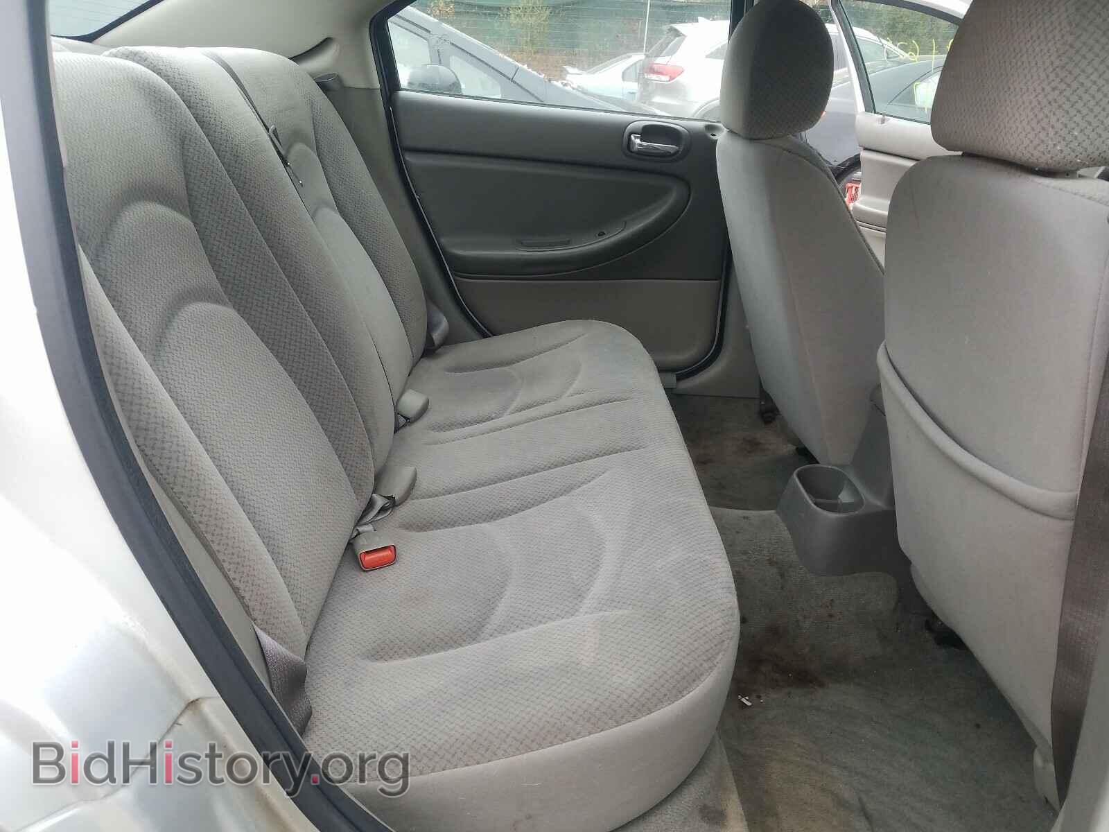 2004 CHRYSLER SEBRING - VIN: 1C3EL56R74N126711 - Фото 6