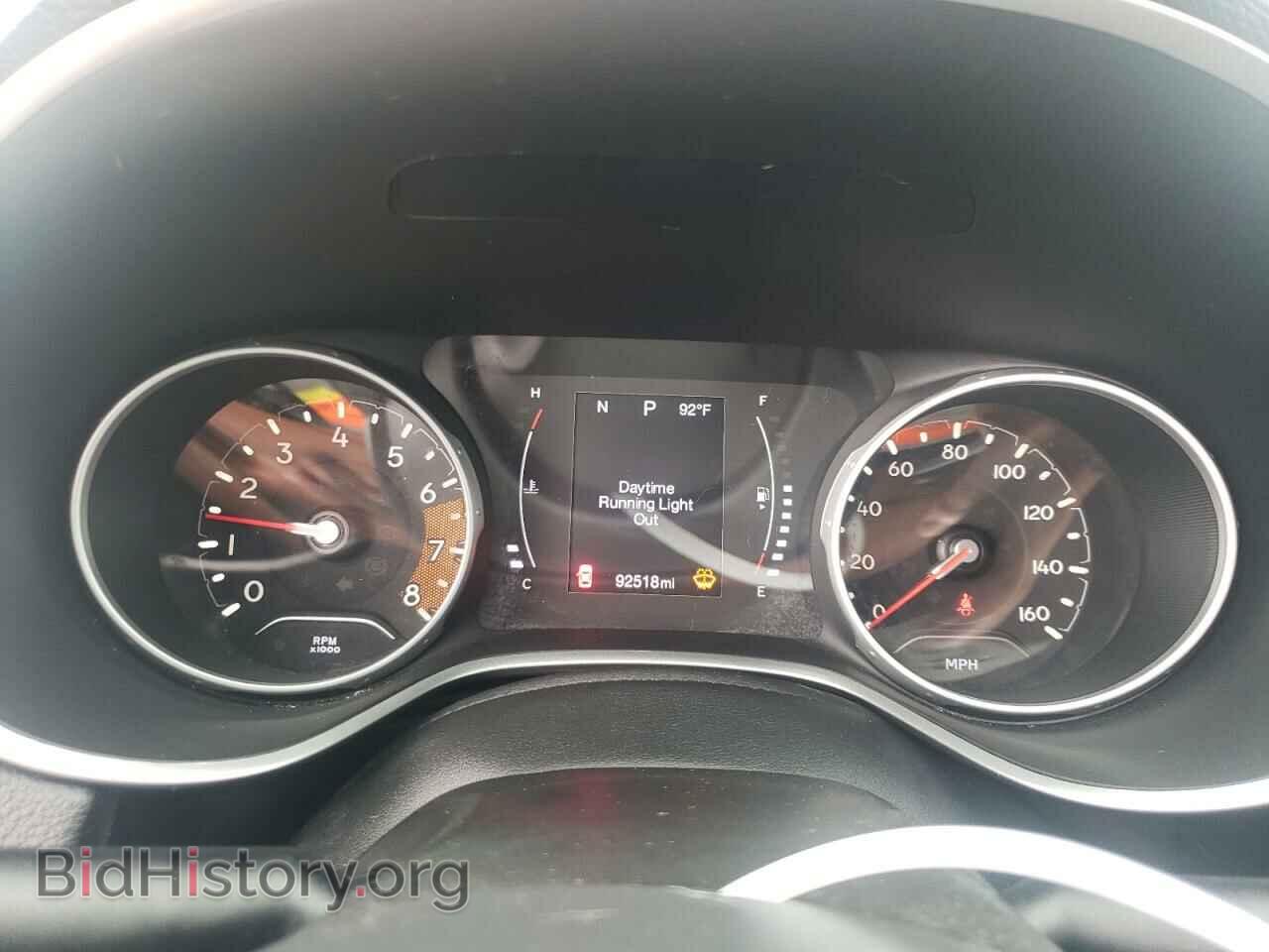 2018 JEEP COMPASS - VIN: 3C4NJCBB6JT241035 - Фото 9