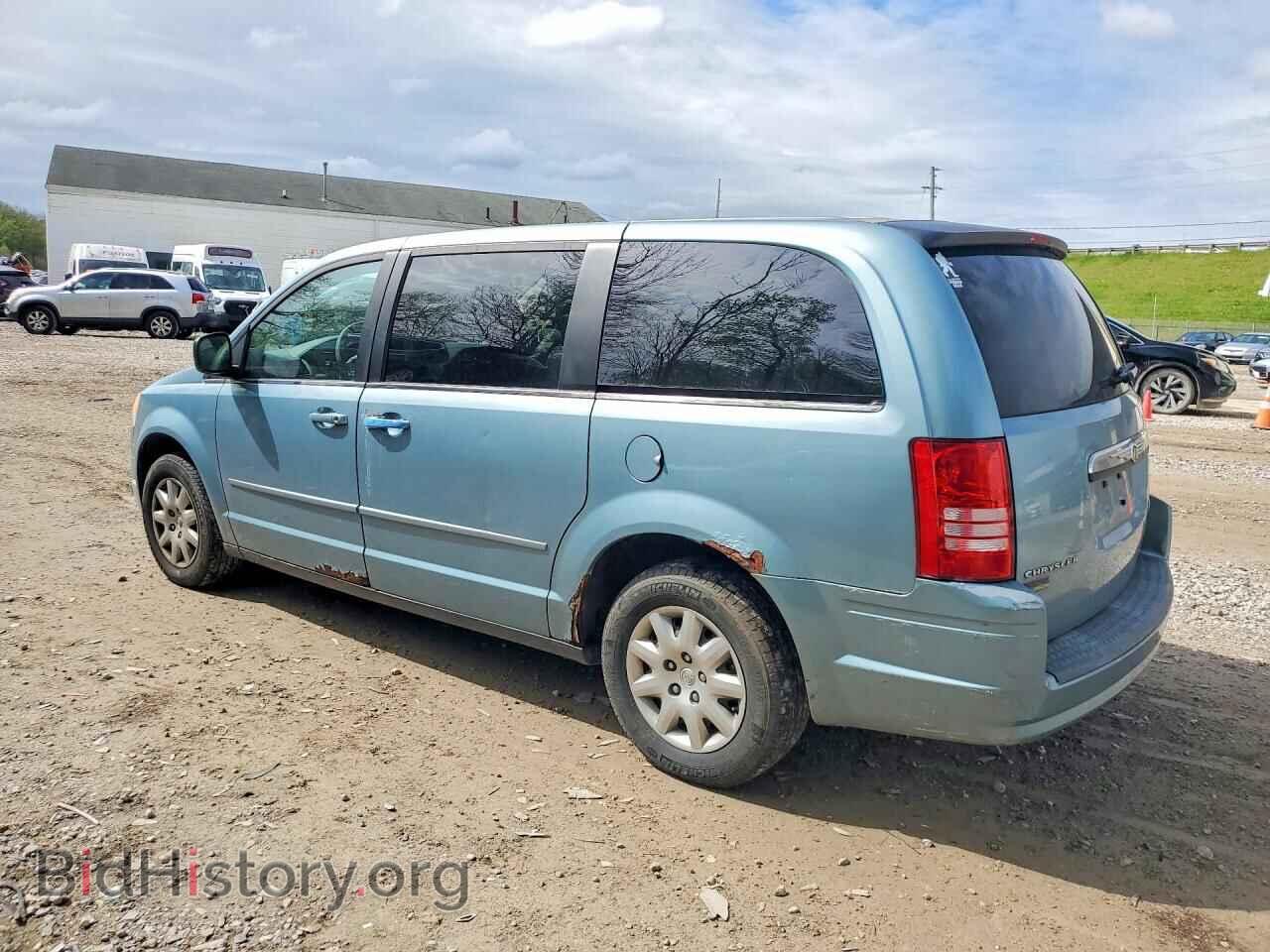 2009 CHRYSLER MINIVAN - VIN: 2A8HR44EX9R665330 - Фото 2