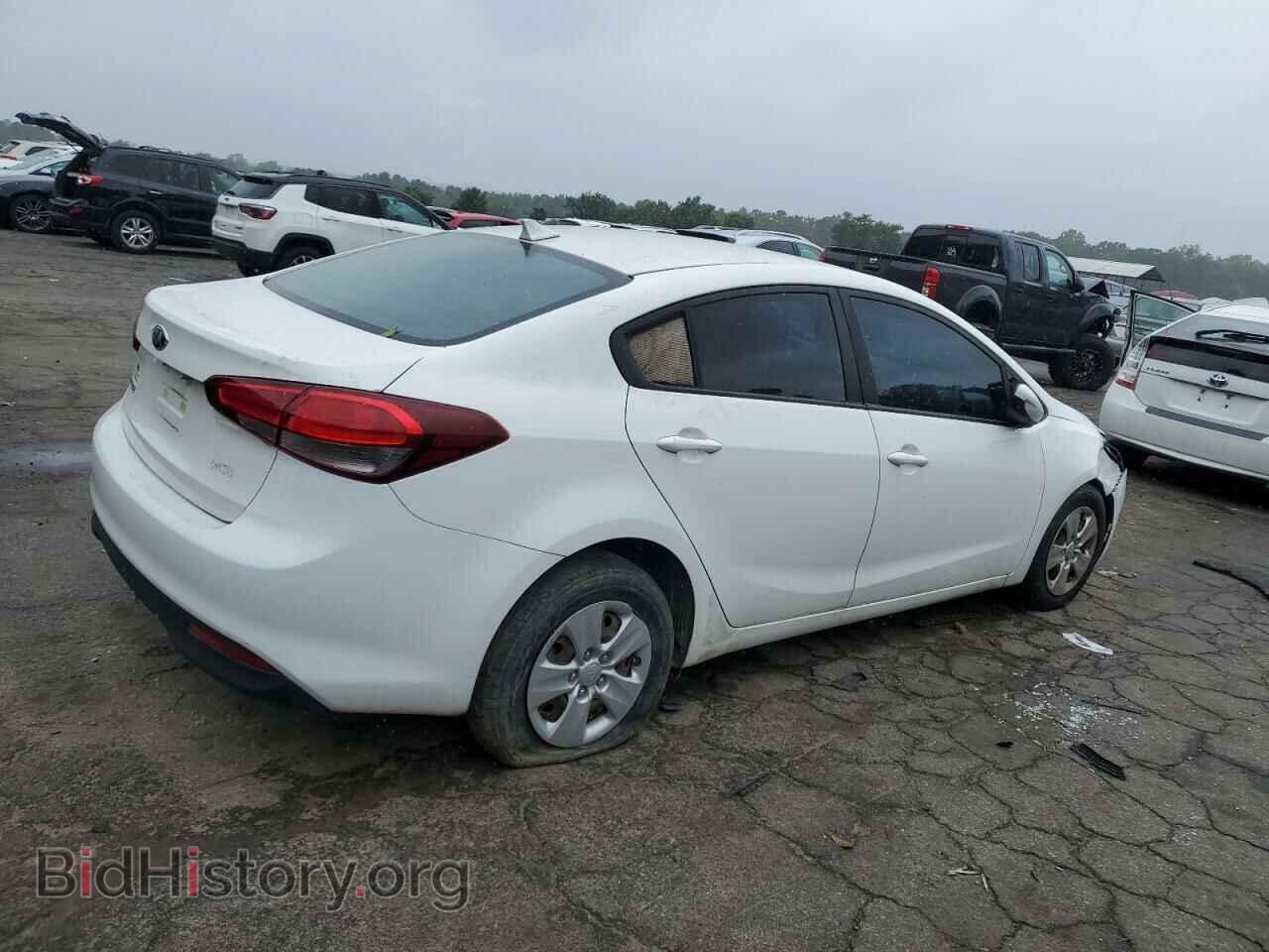 2017 KIA FORTE - VIN: 3KPFK4A76HE019274 - Фото 3