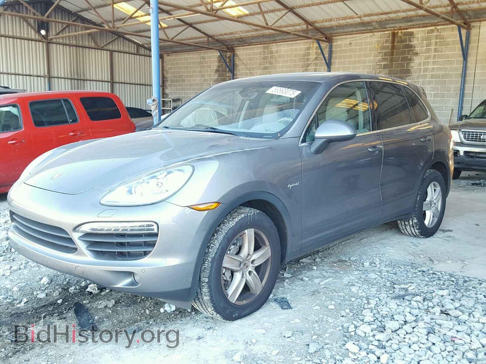 2012 PORSCHE CAYENNE S - VIN: WP1AE2A27CLA92288 - Фото 2