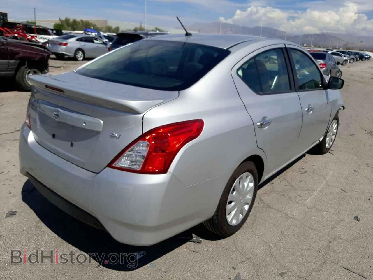 2019 NISSAN VERSA - VIN: 3N1CN7AP3KL878372 - Photo 4