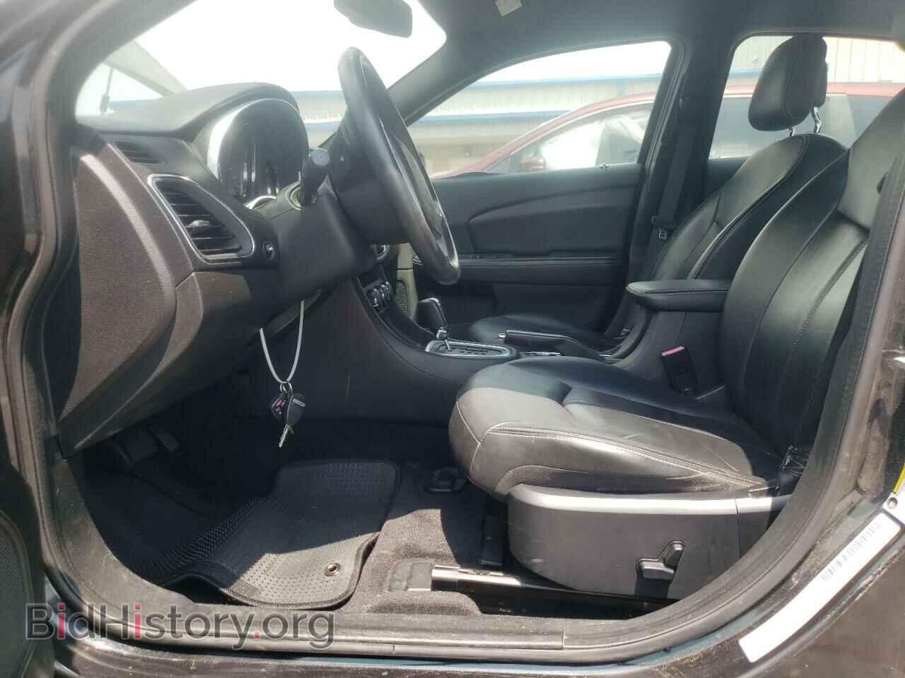 2011 CHRYSLER 200 - VIN: 1C3BC2FG0BN518006 - Фото 7