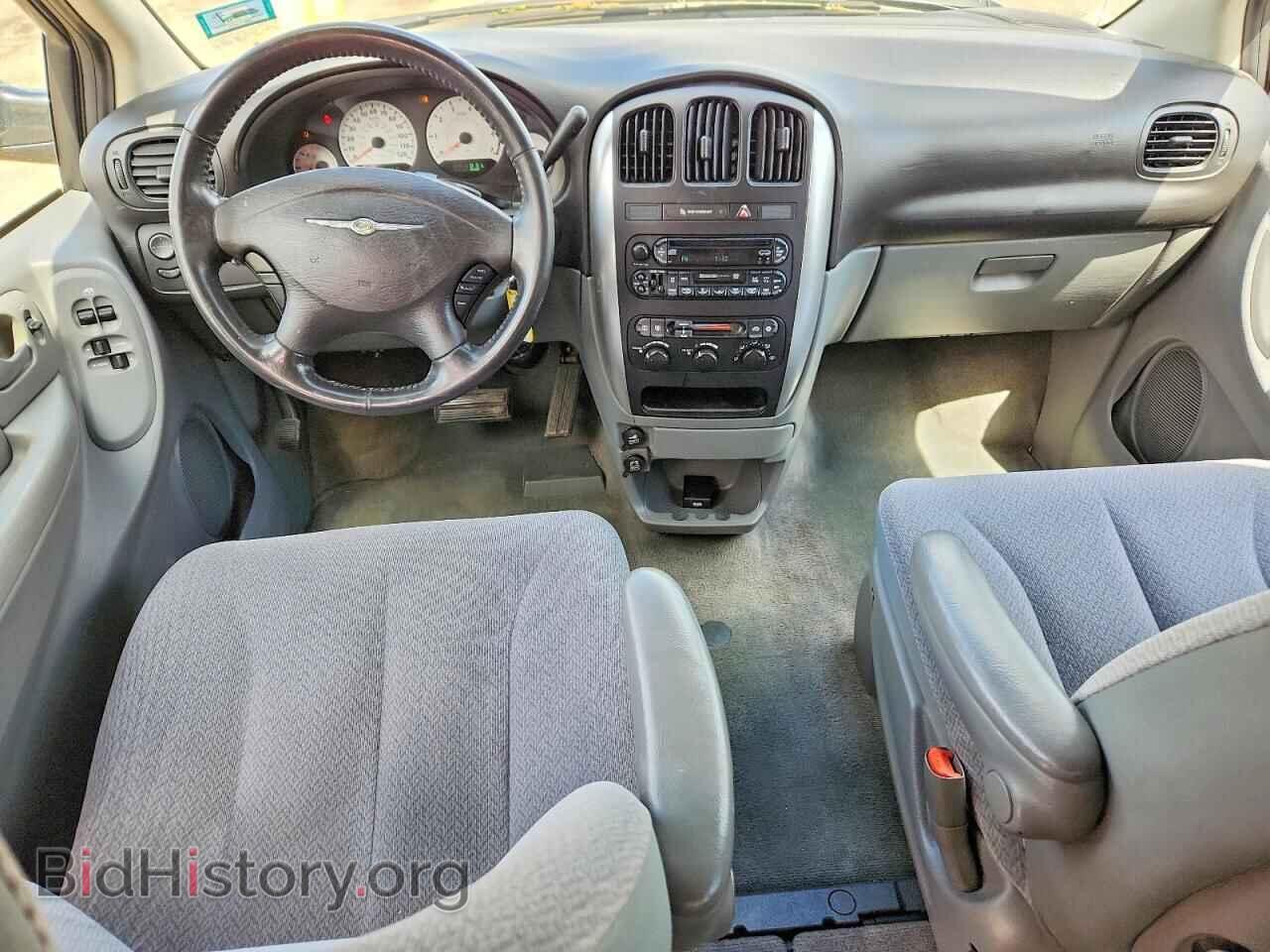 2006 CHRYSLER MINIVAN - VIN: 2A8GP54L56R681355 - Фото 8