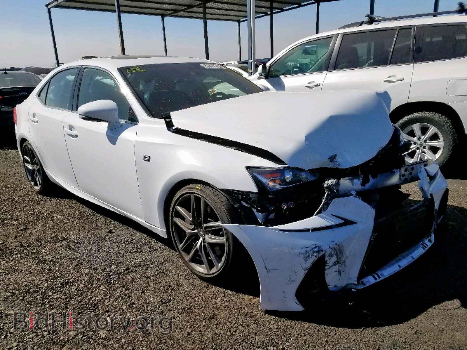 Photo JTHBZ1D21K5034341 - LEXUS IS 2019