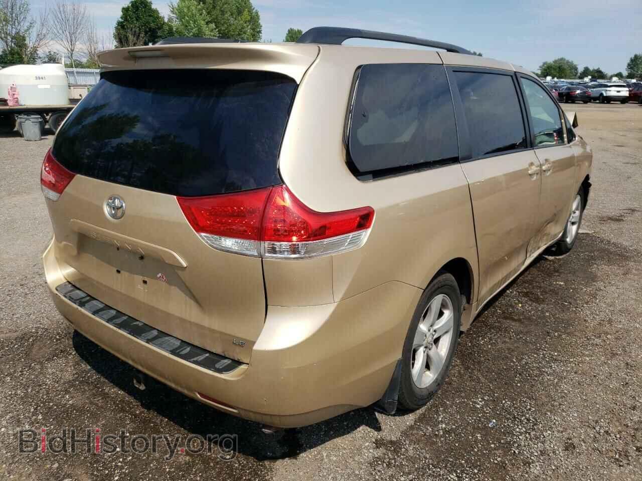 2011 TOYOTA SIENNA - VIN: 5TDKK3DC5BS064205 - Фото 4