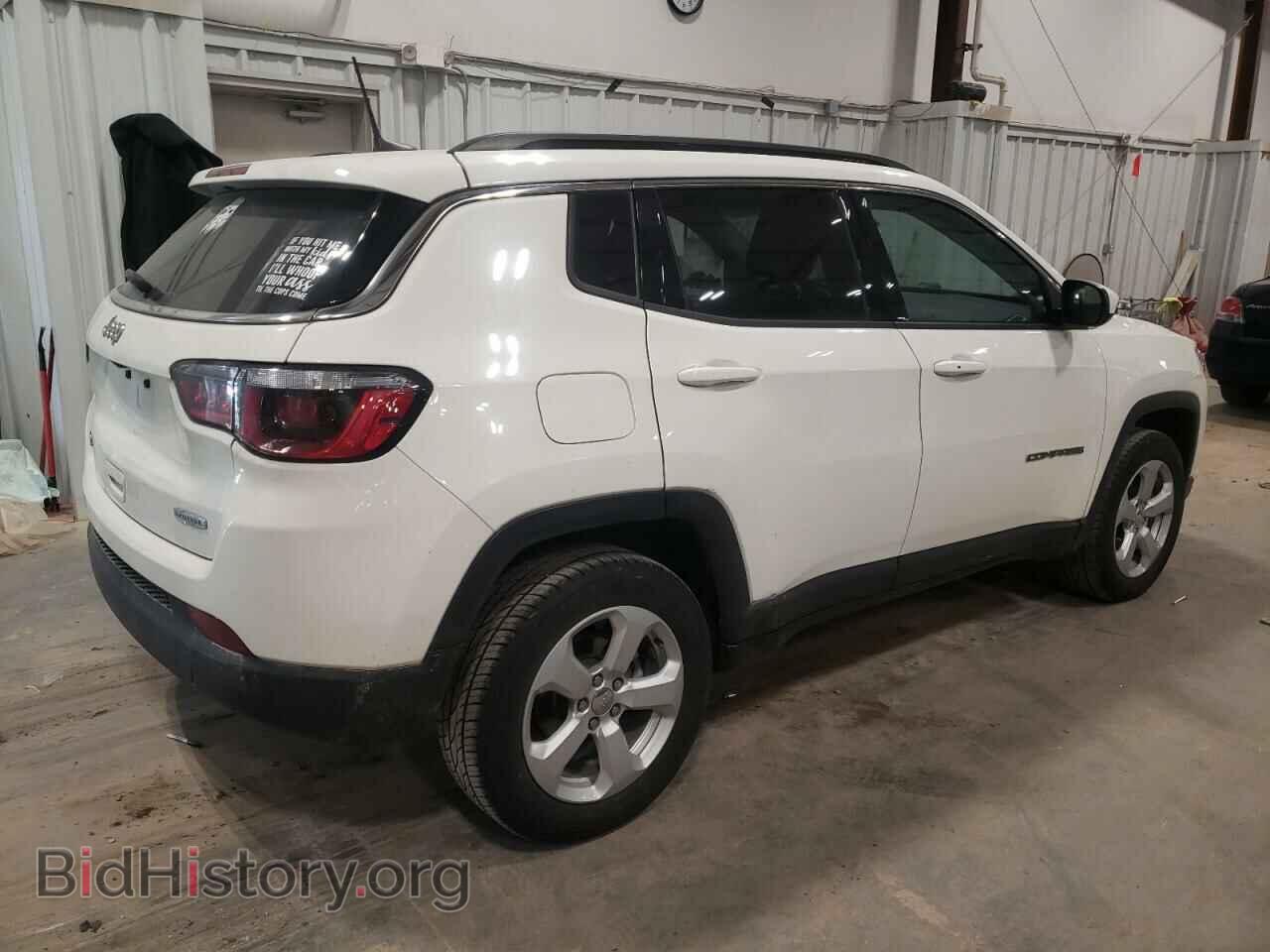 2018 JEEP COMPASS - VIN: 3C4NJDBBXJT314347 - Фото 3