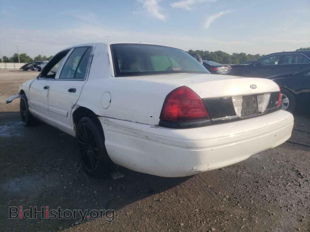 2011 FORD CROWN VIC - VIN: 2FABP7BV9BX172995 - Фото 3