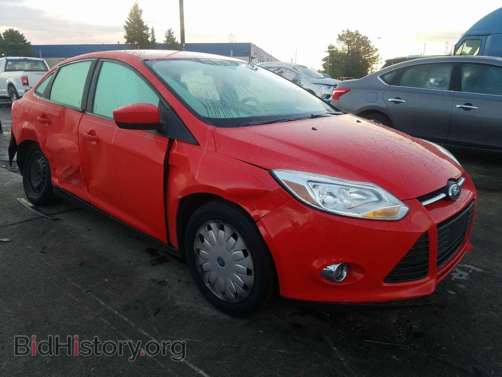 Photo 1FAHP3F27CL242754 - FORD FOCUS 2012