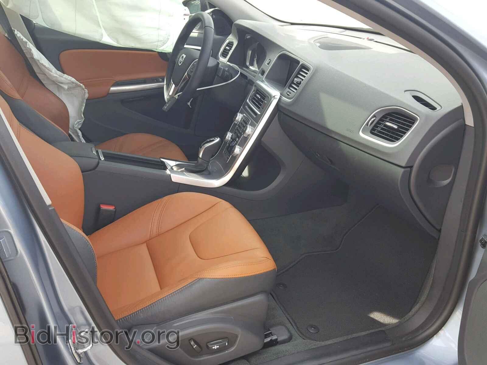 2018 VOLVO S60 - VIN: LYV402HMXJB162145 - Фото 5