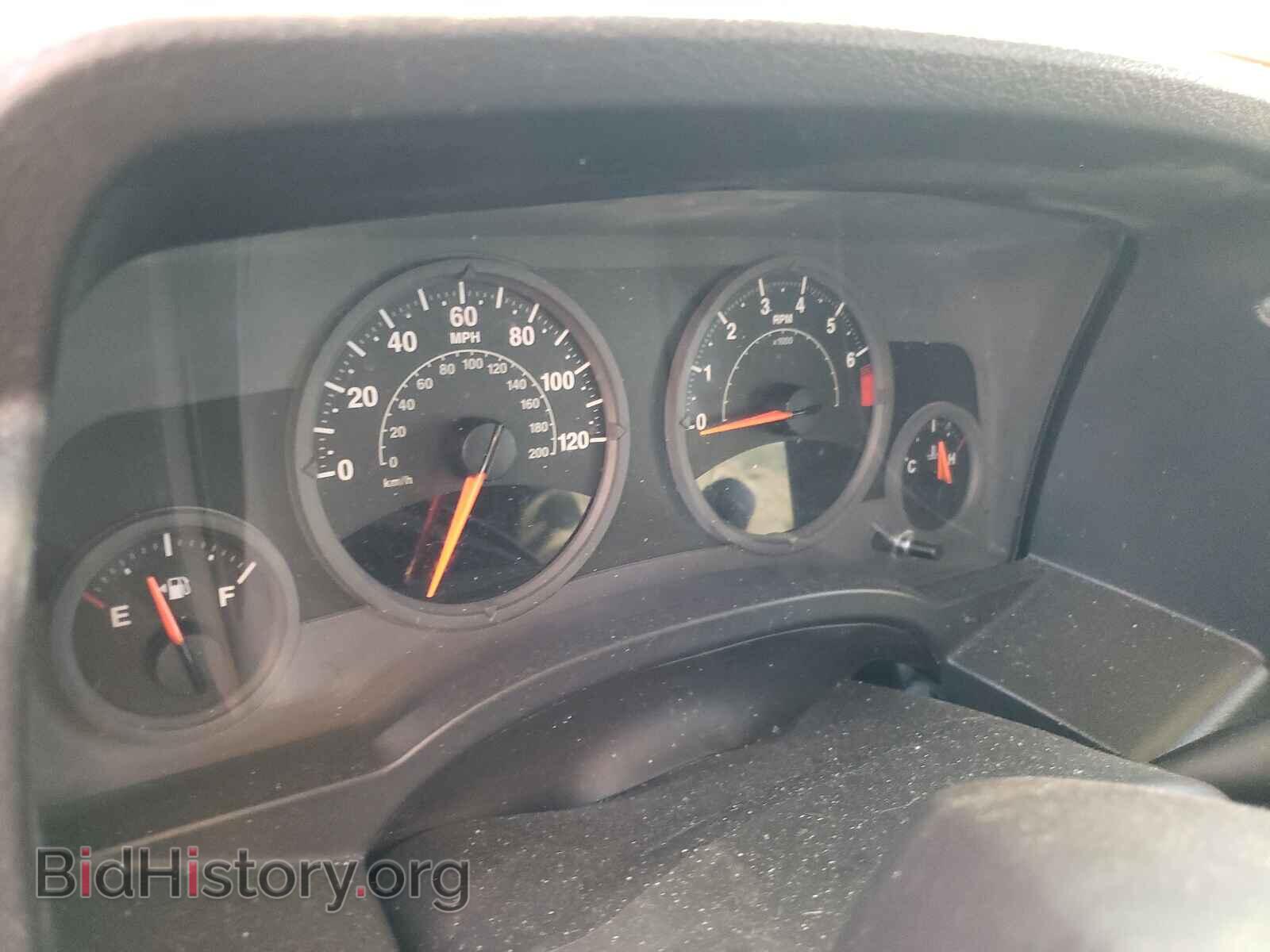 2008 JEEP COMPASS - VIN: 1J8FT47W68D519196 - Photo 8