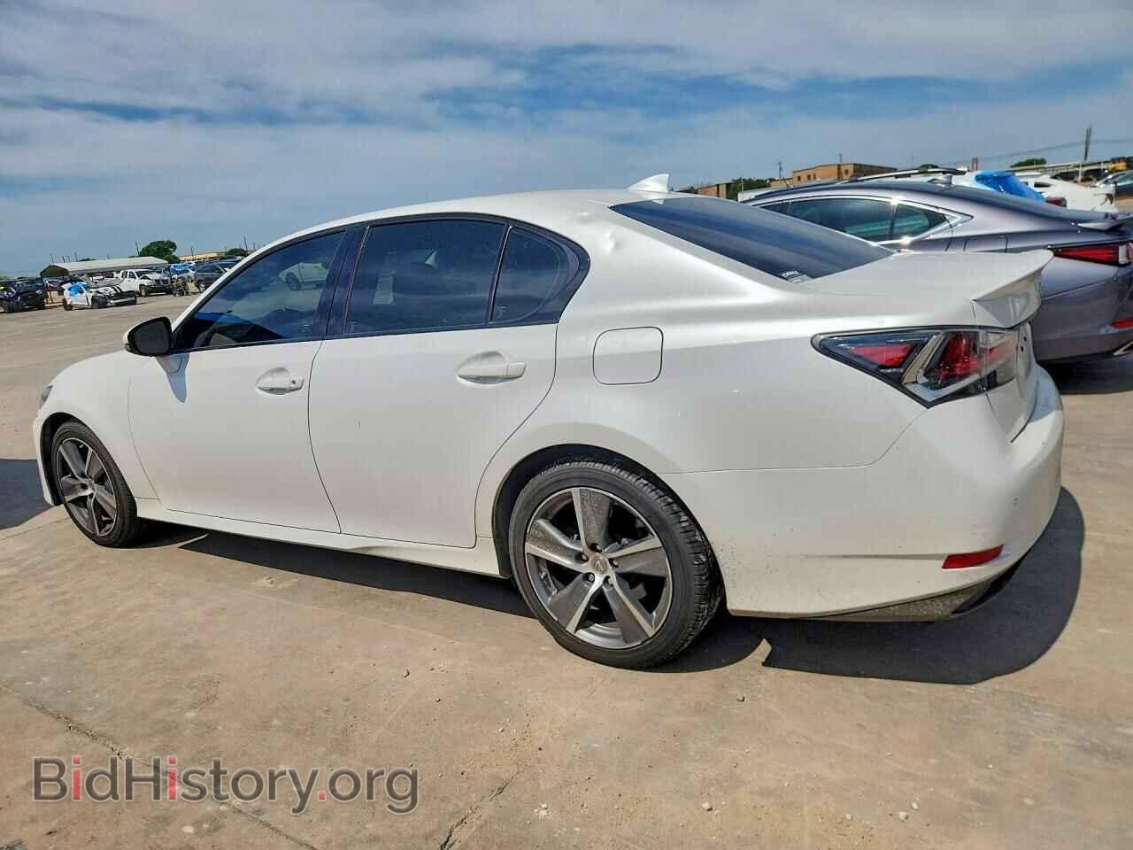 2017 LEXUS GS - VIN: JTHBZ1BL2HA007869 - Photo 2
