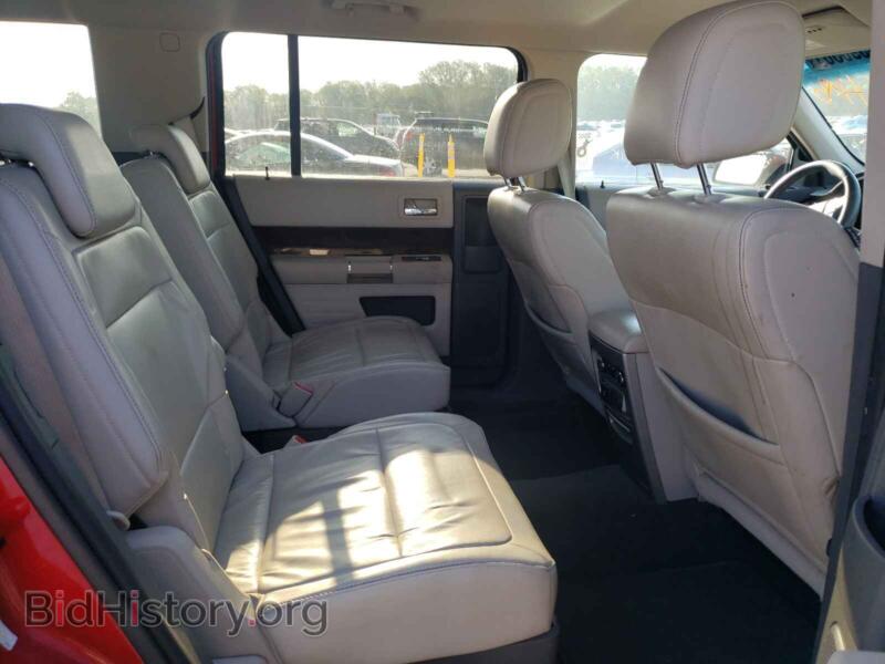 2010 Ford FLEX (VIN 2FMGK5CC5ABB14597) — photo 6 of 10