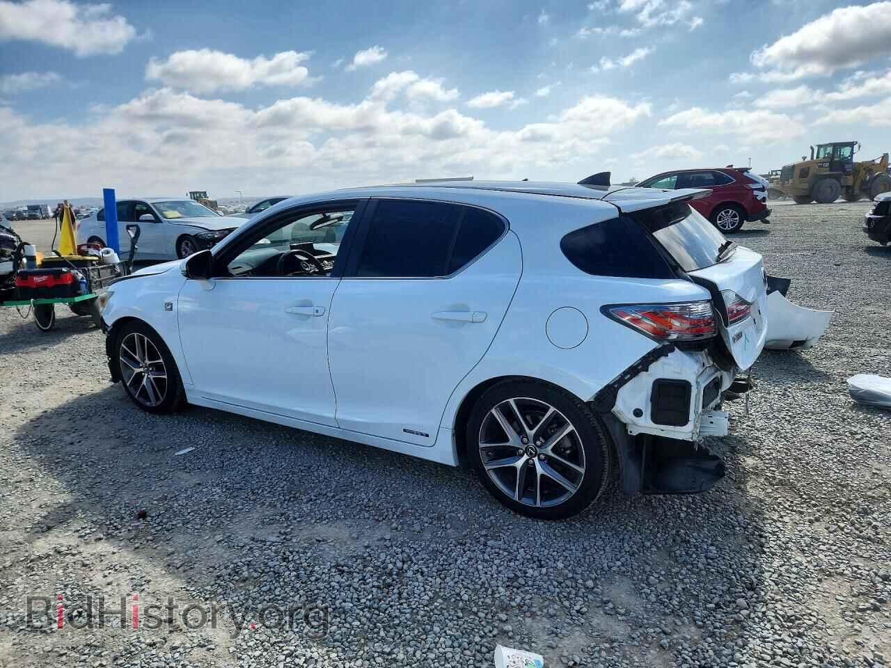 2015 LEXUS CT 200 - VIN: JTHKD5BH4F2218144 - Фото 2