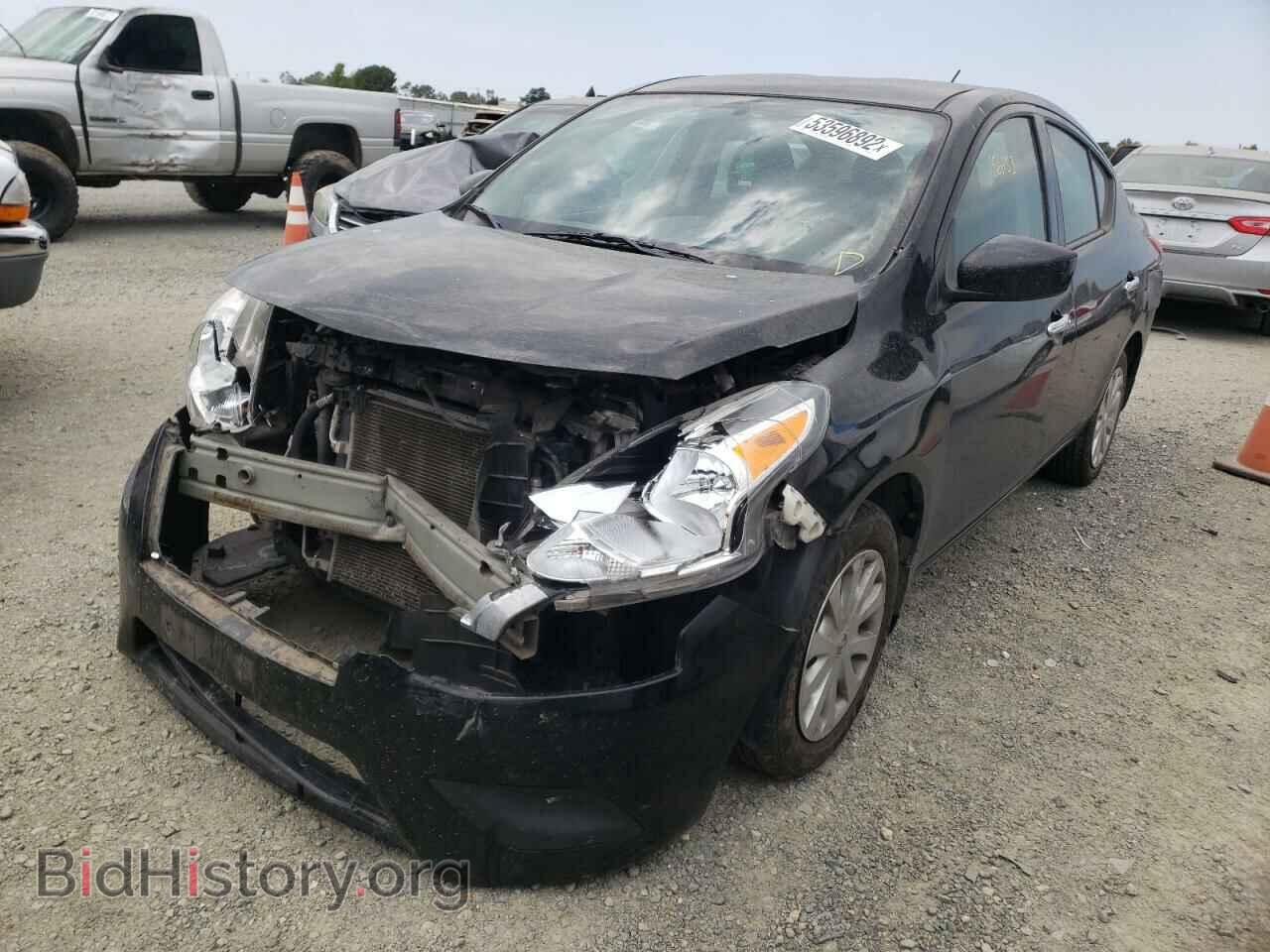 2015 NISSAN VERSA - VIN: 3N1CN7AP9FL909937 - Фото 2
