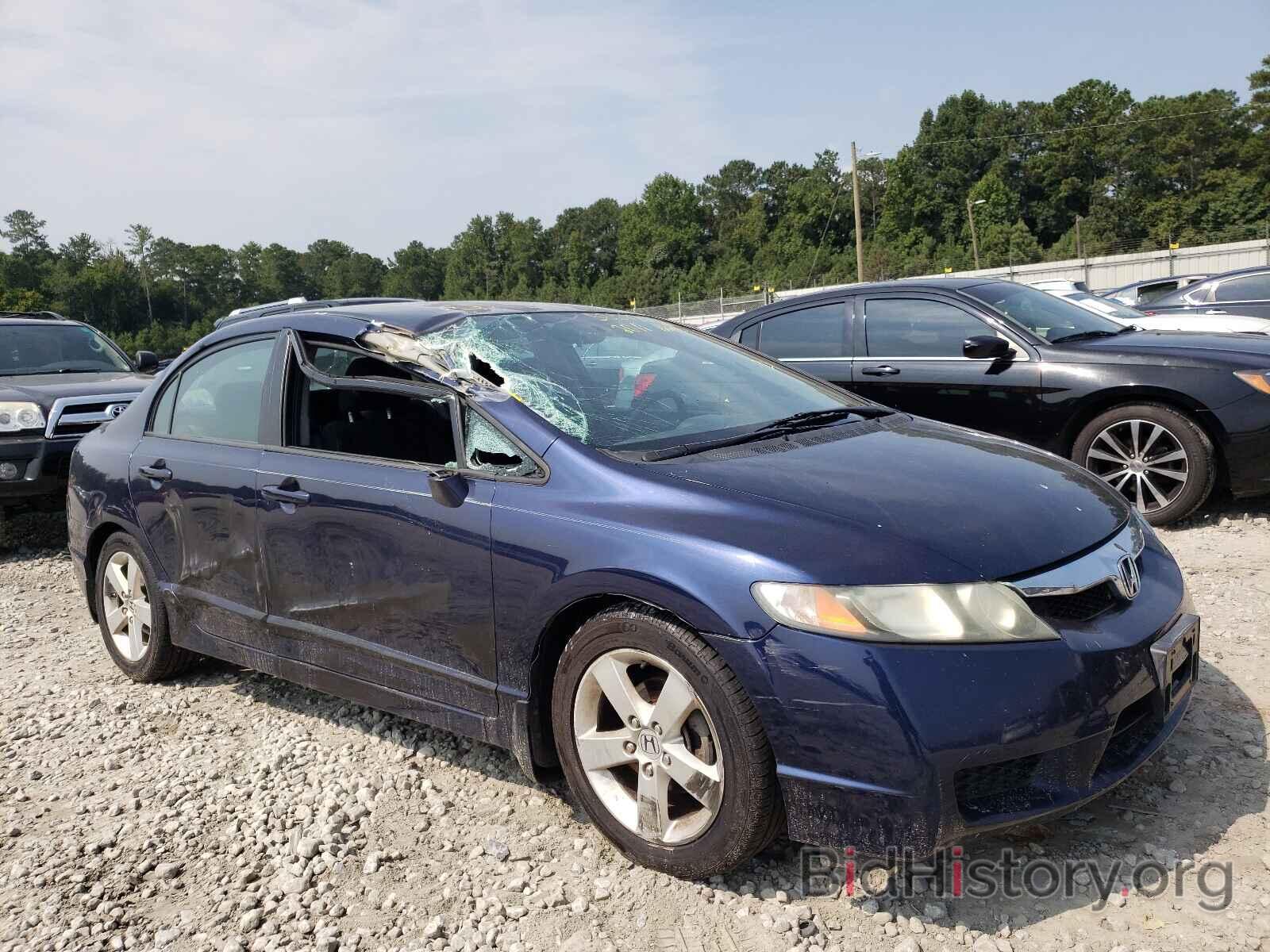 Photo 2HGFA1F61BH524430 - HONDA CIVIC 2011