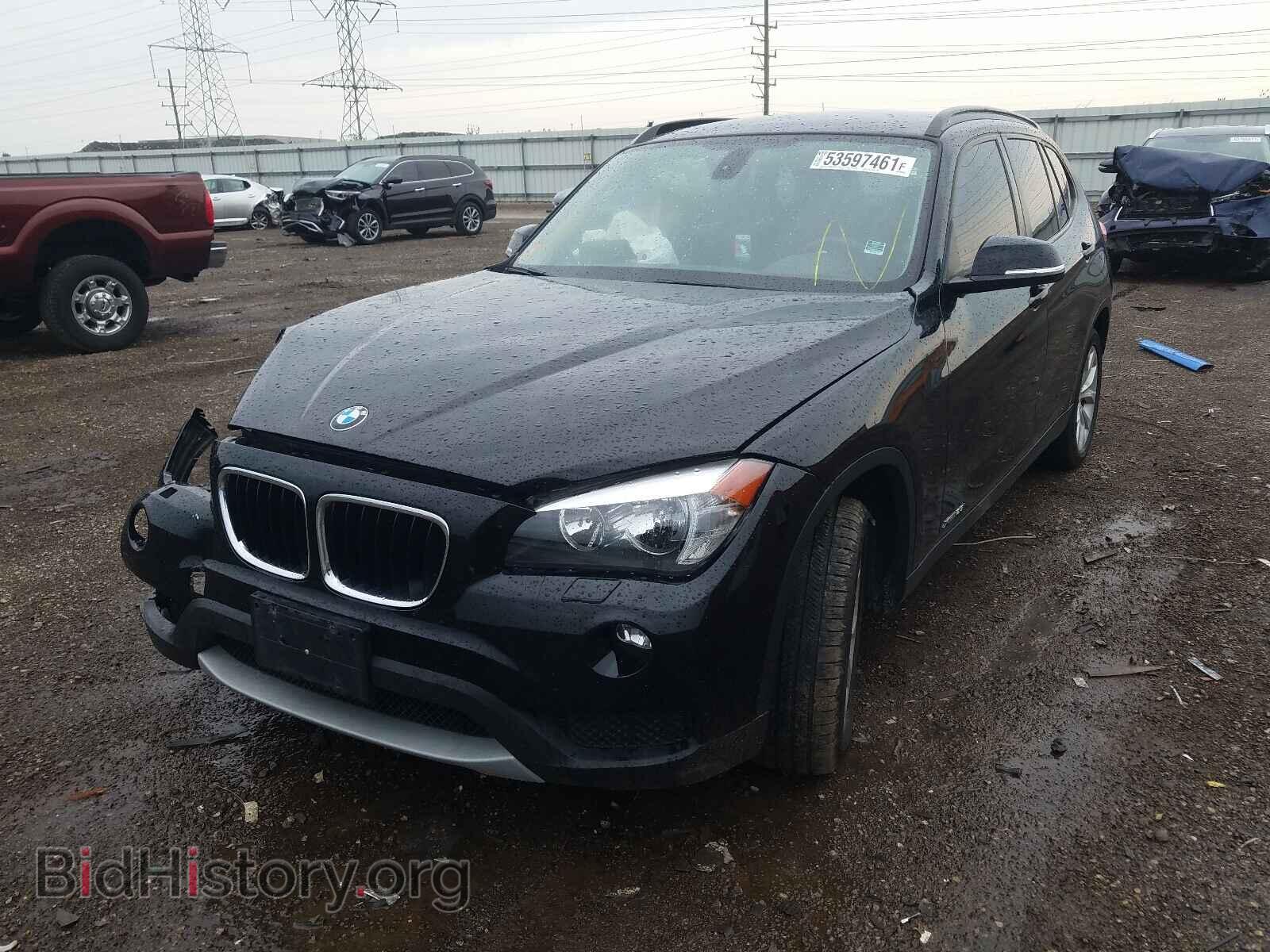 2014 BMW X1 - VIN: WBAVL1C52EVY11719 - Фото 2
