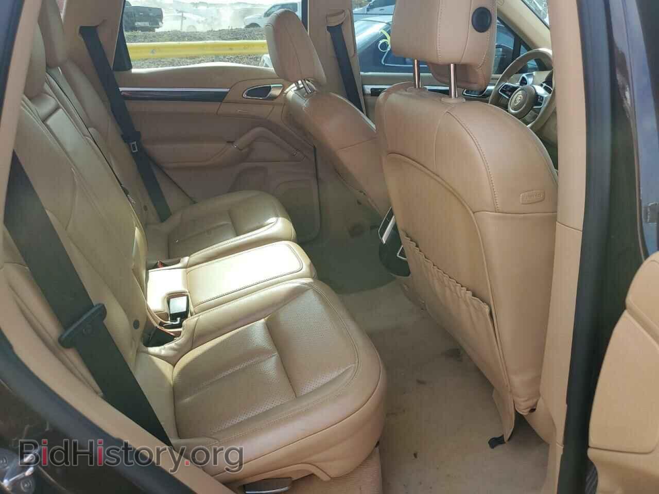 2016 PORSCHE CAYENNE - VIN: WP1AA2A26GKA36074 - Фото 11