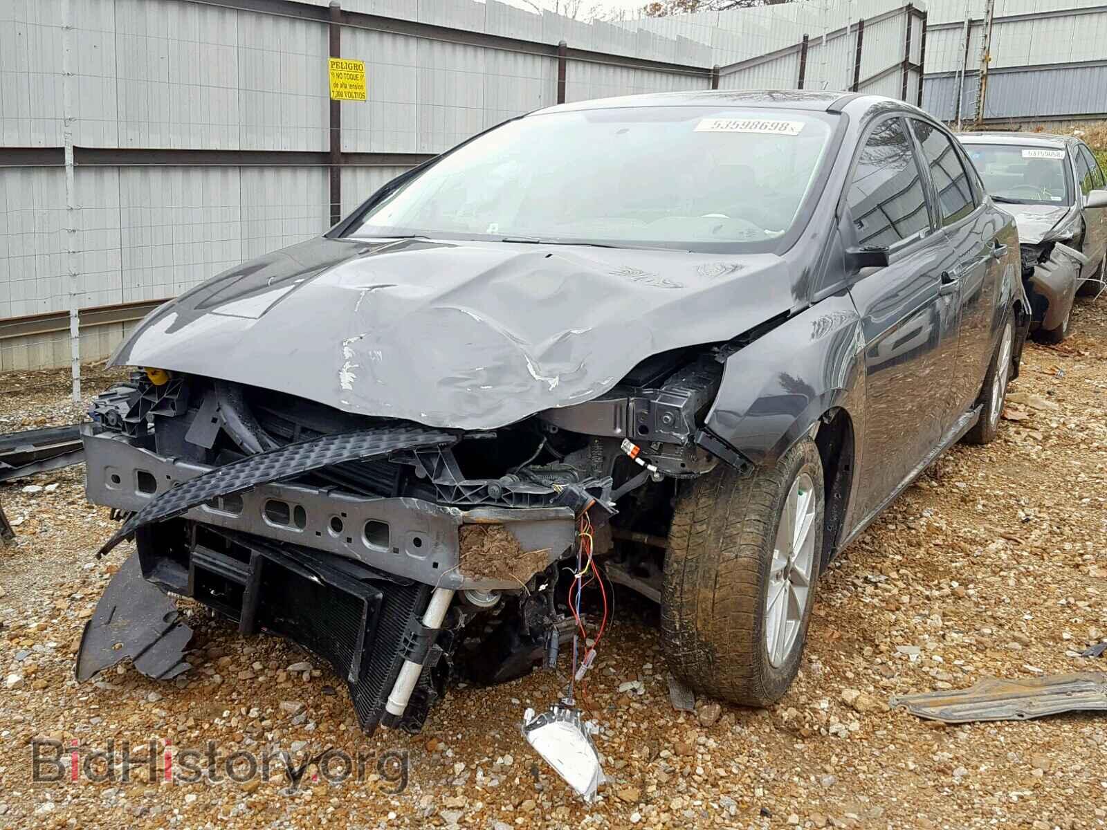 2017 FORD FOCUS - VIN: 1FADP3FE8HL264181 - Фото 2