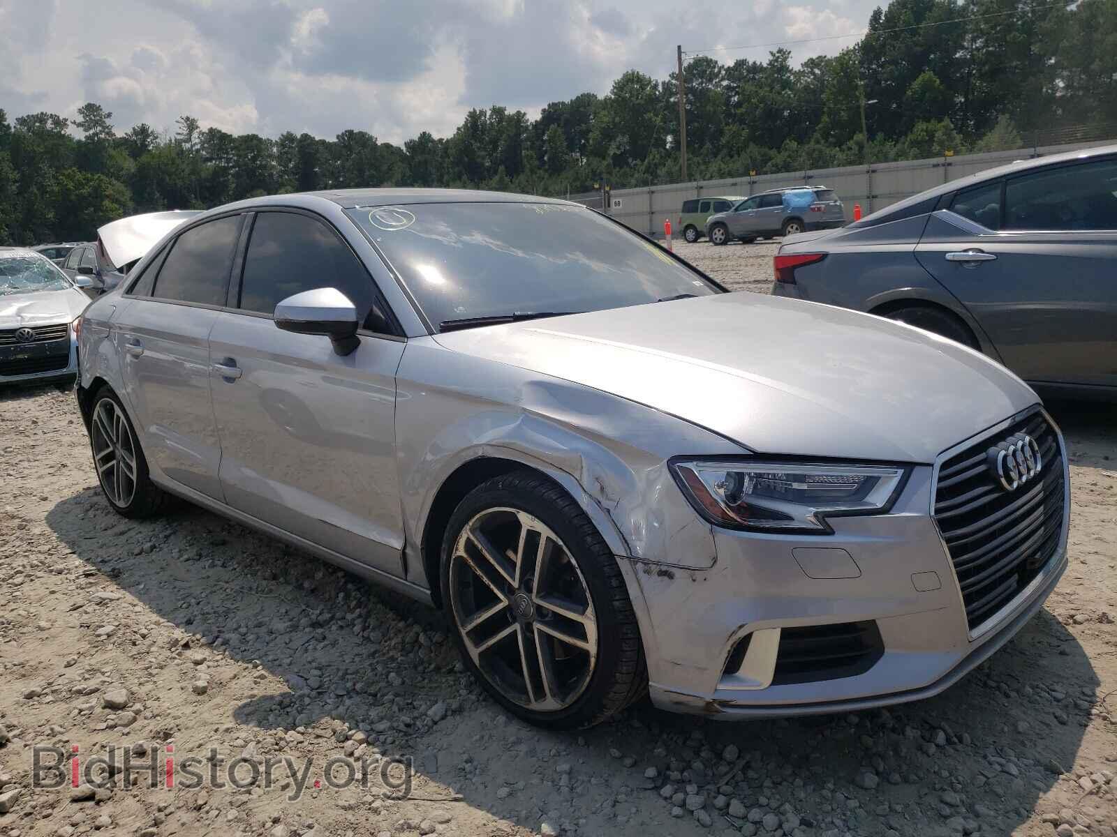 Фотография WAUAUGFF4J1022069 - AUDI A3 2018