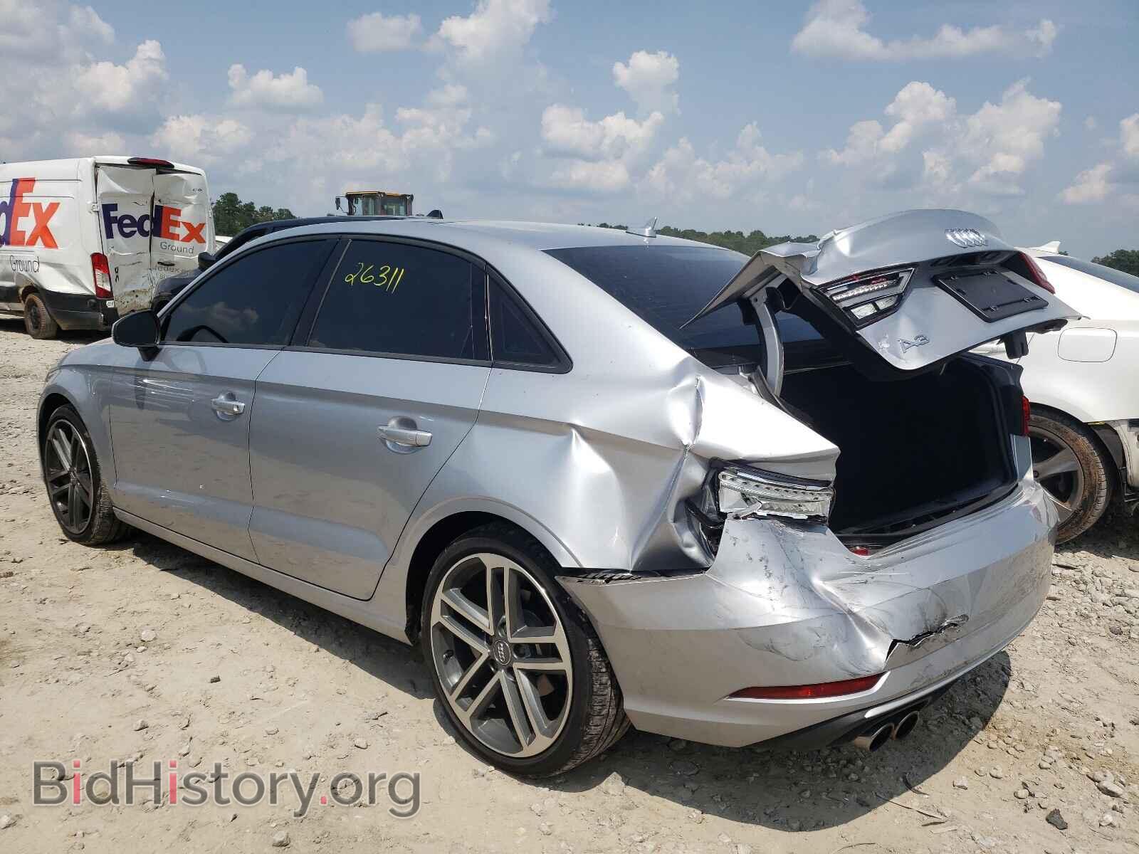 2018 AUDI A3 - VIN: WAUAUGFF4J1022069 - Фото 3